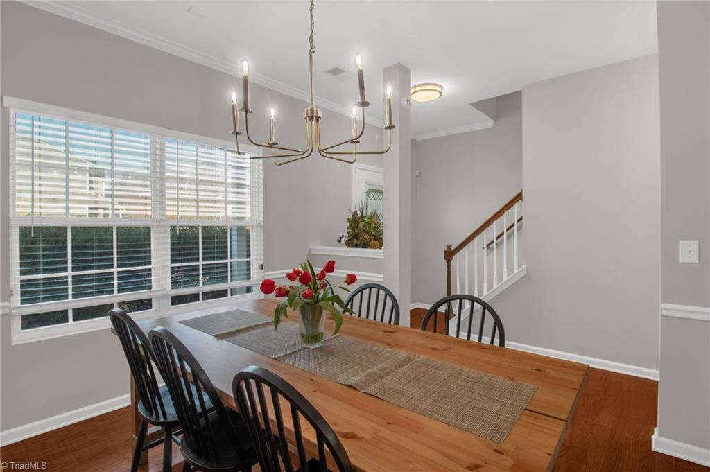 property viewer photo 6