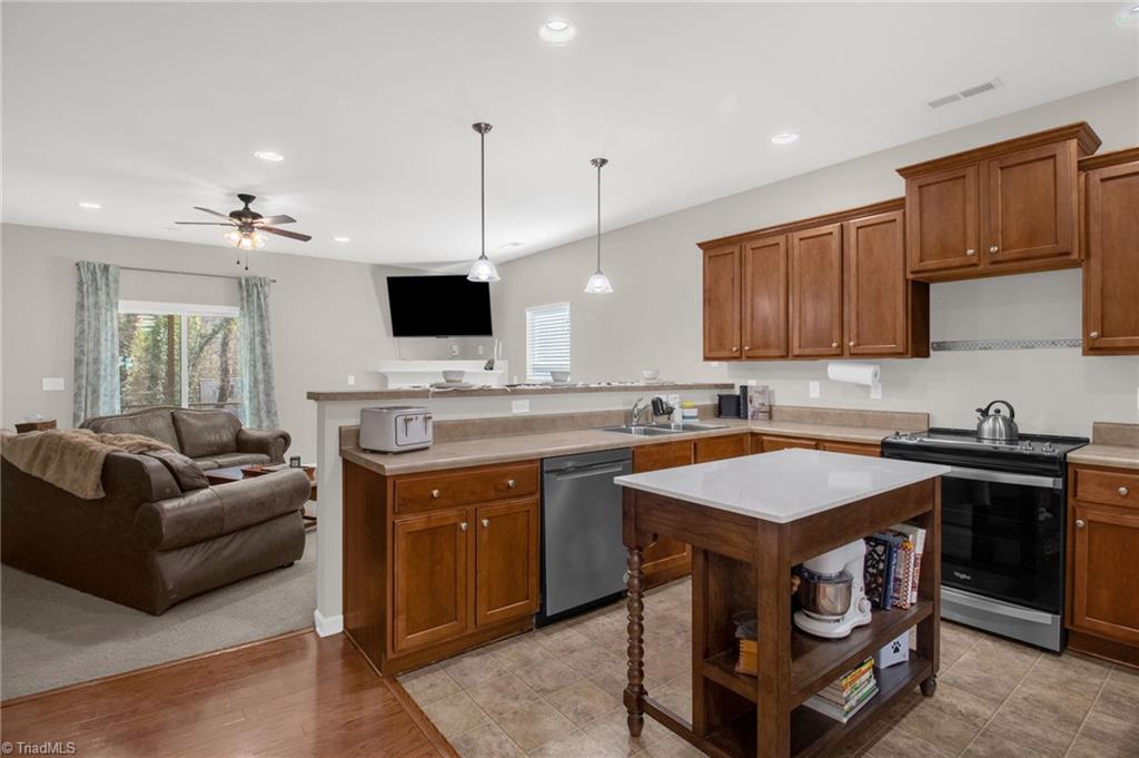 property viewer photo 8