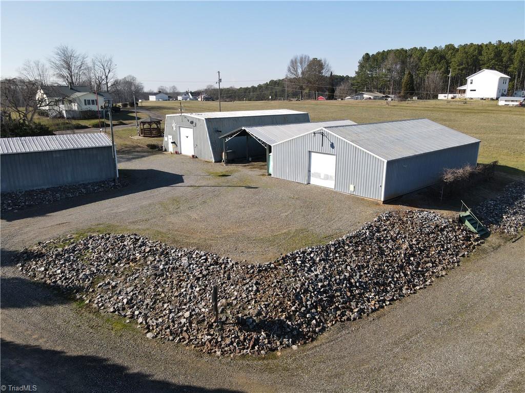 main property photo 44