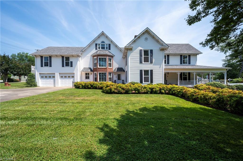 main property photo 3