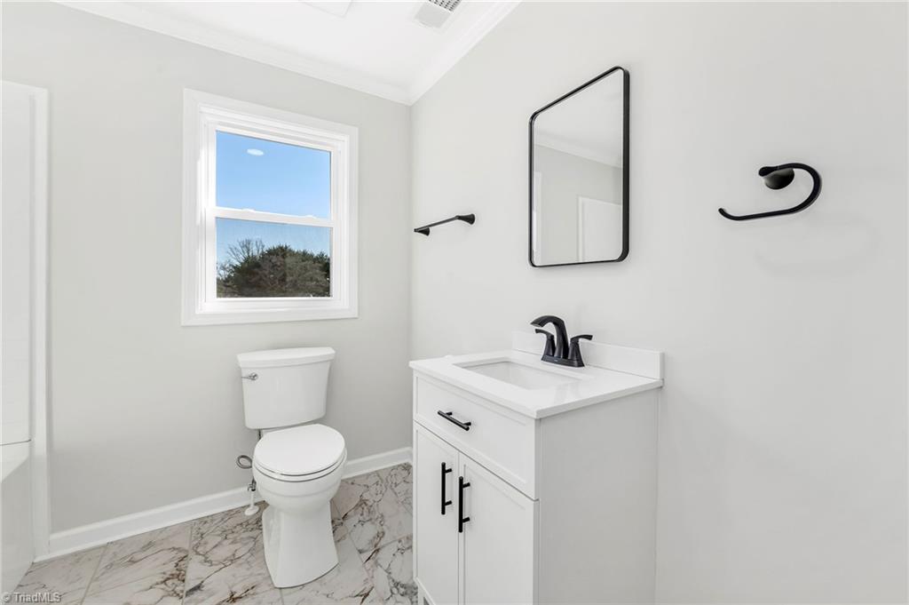 property viewer photo 29