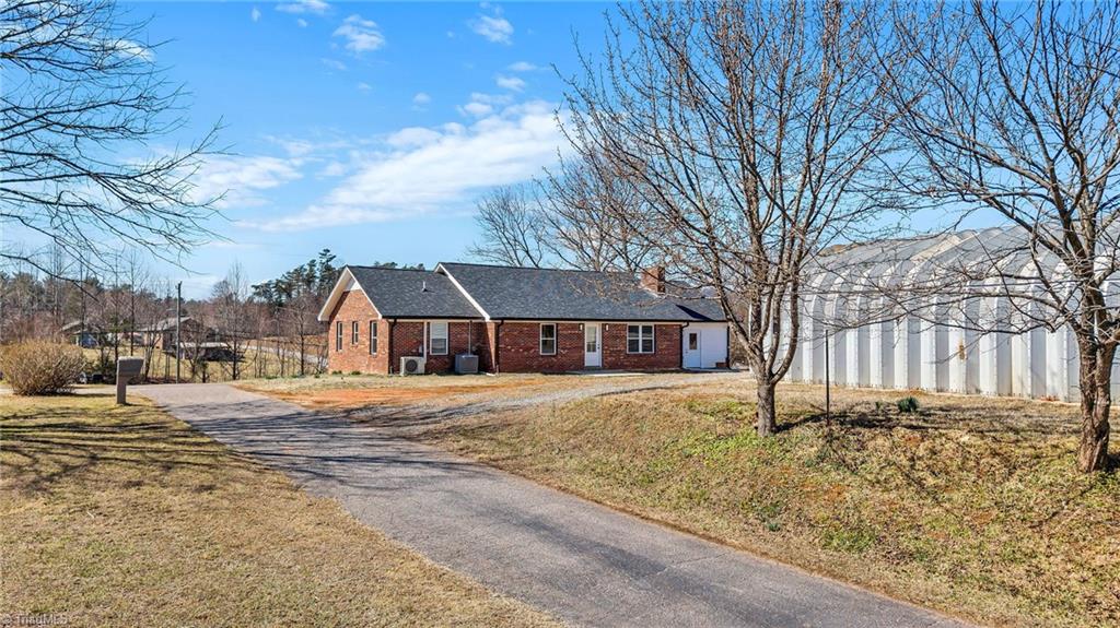 property viewer photo 4