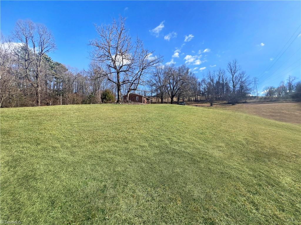 main property photo 35