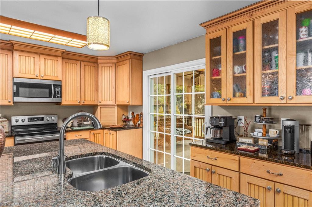 property viewer photo 13