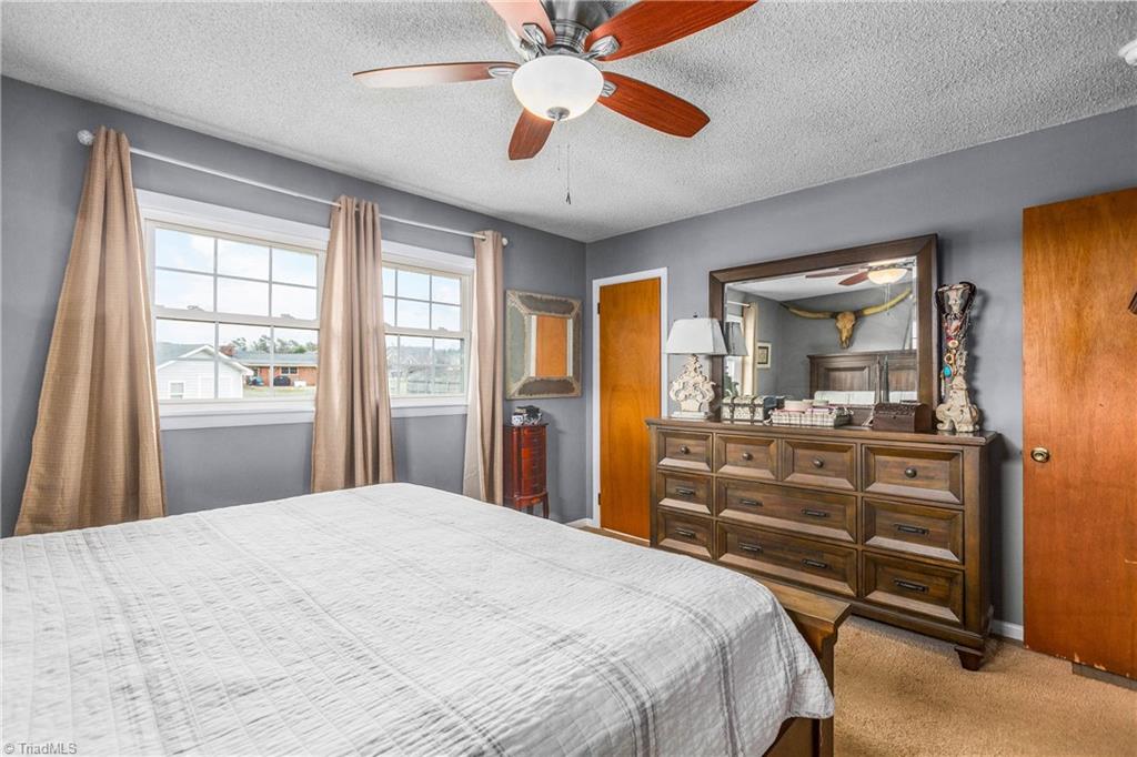 property viewer photo 19