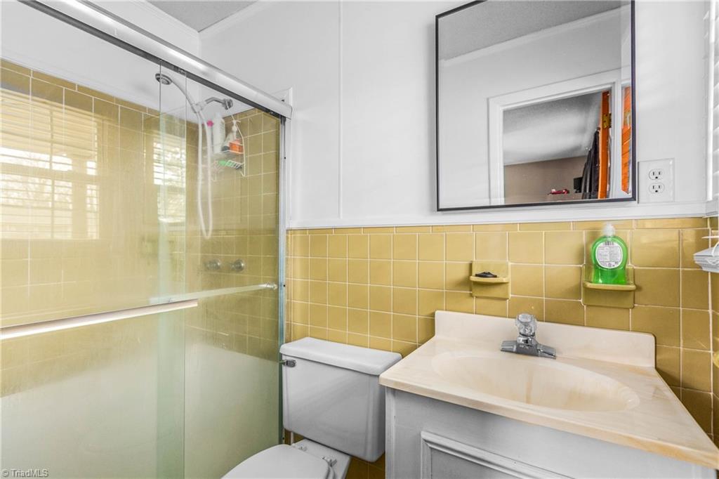 property viewer photo 22