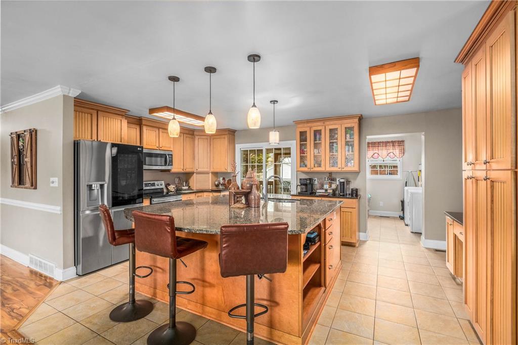 property viewer photo 8