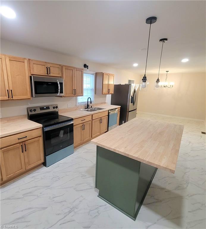 property viewer photo 5