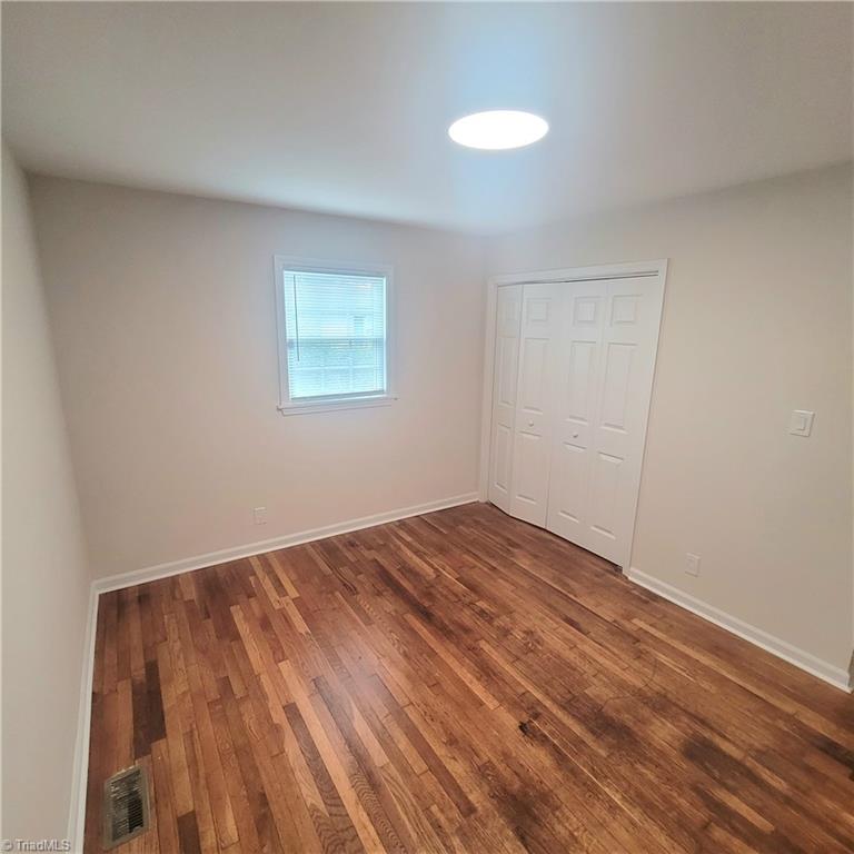property viewer photo 7