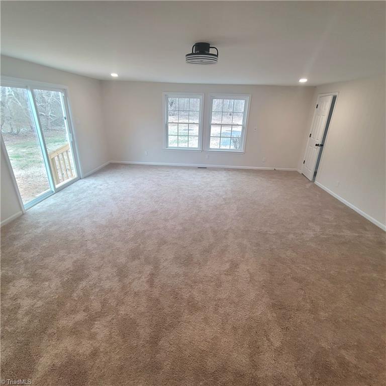property viewer photo 9