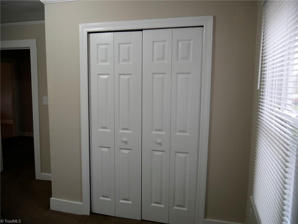 property viewer photo 15