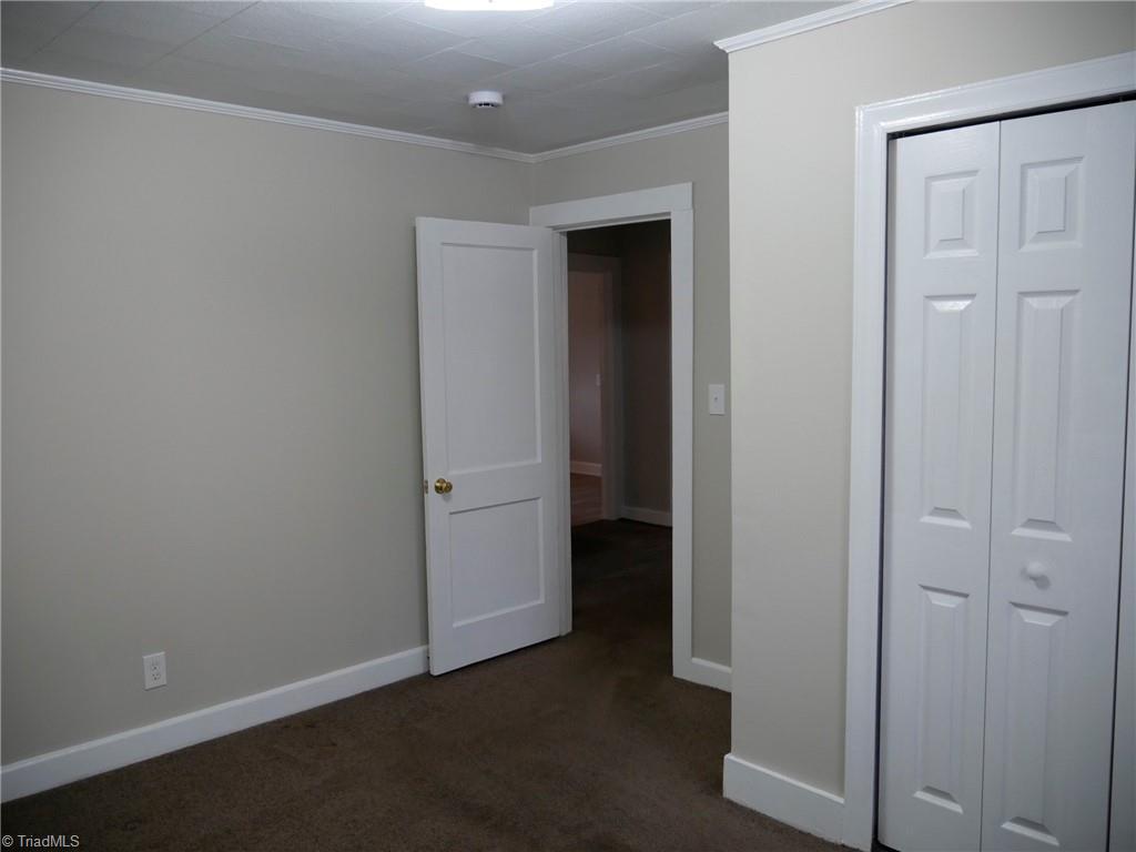property viewer photo 16