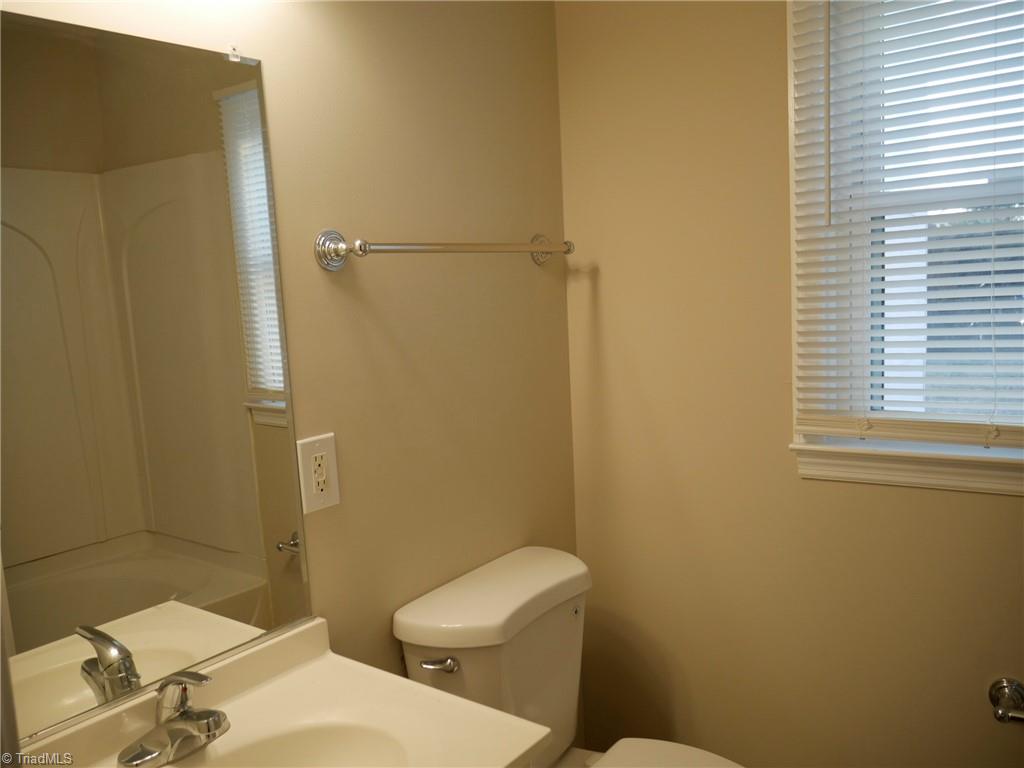 property viewer photo 9