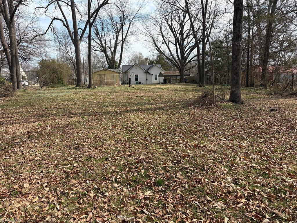 main property photo 35