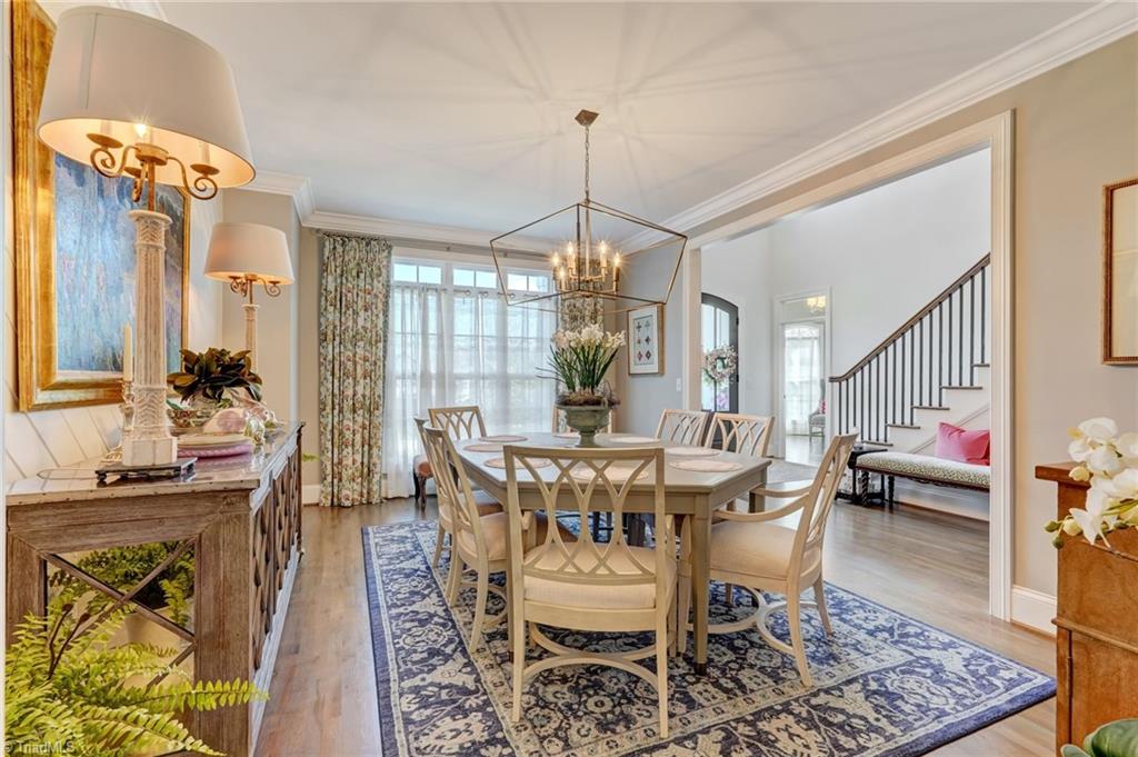 property viewer photo 12