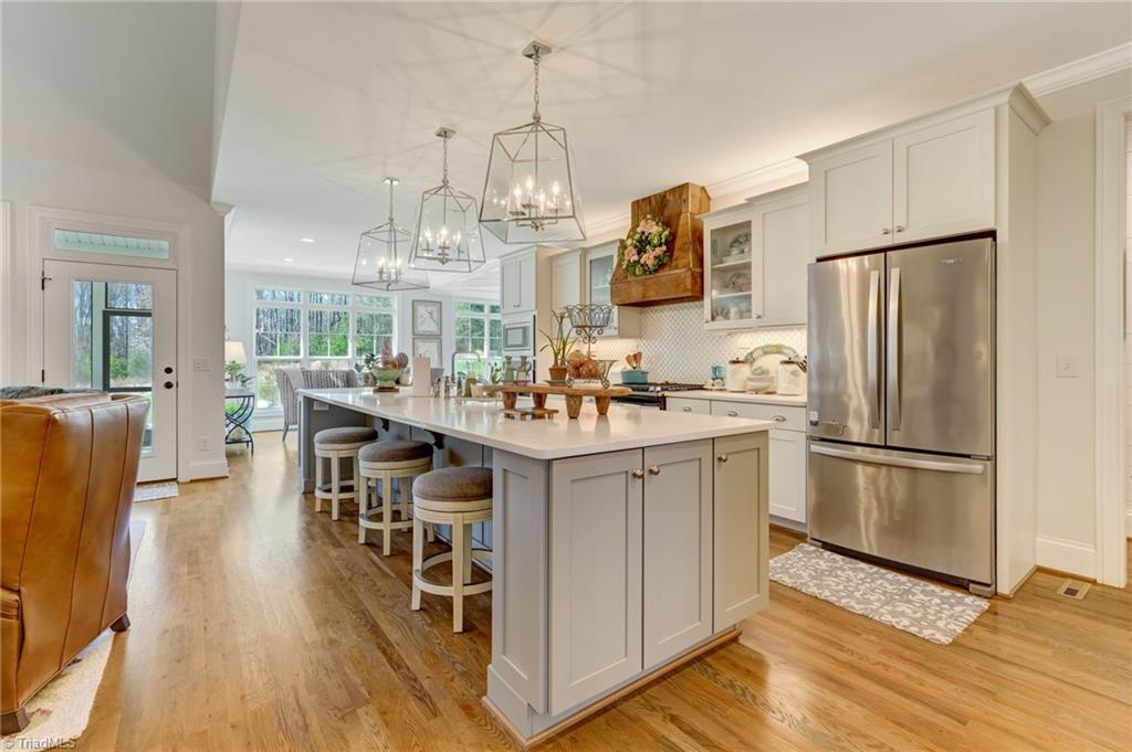 property viewer photo 18