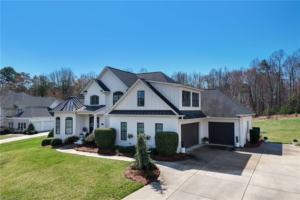 property viewer photo 3
