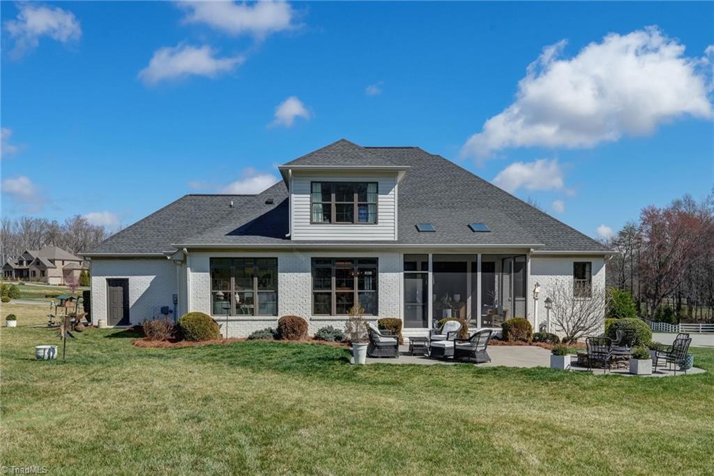 property viewer photo 42