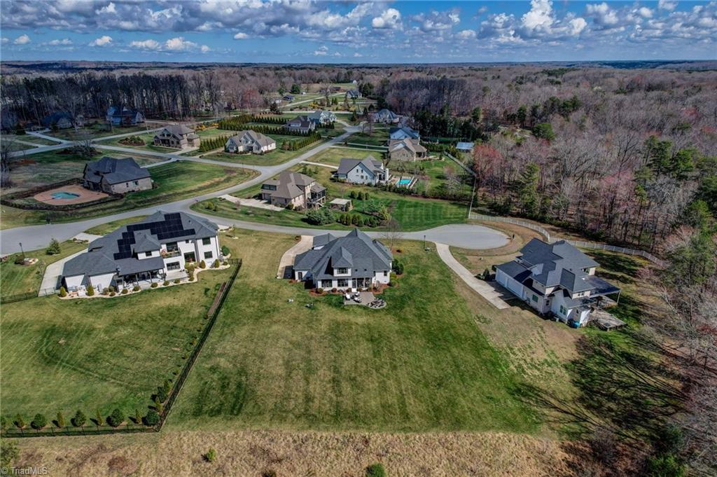property viewer photo 45