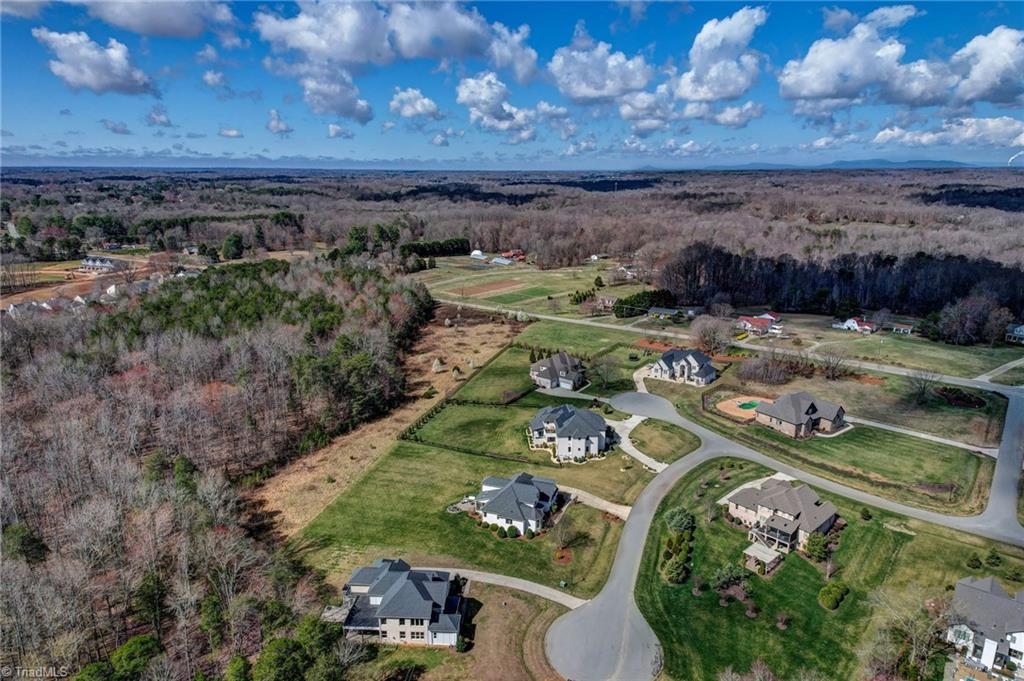 property viewer photo 8