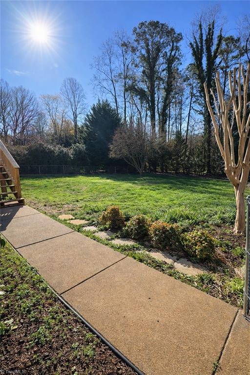 property viewer photo 16