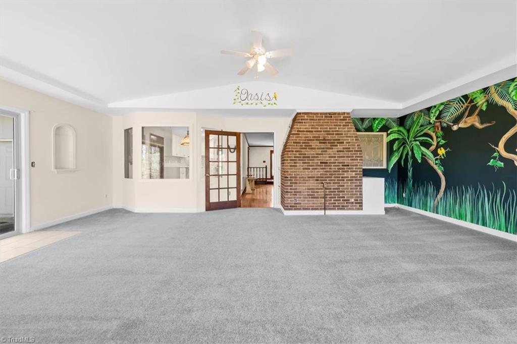 property viewer photo 14