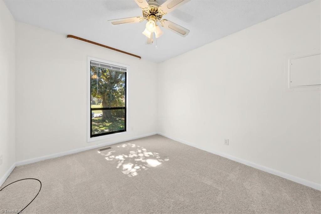 property viewer photo 26
