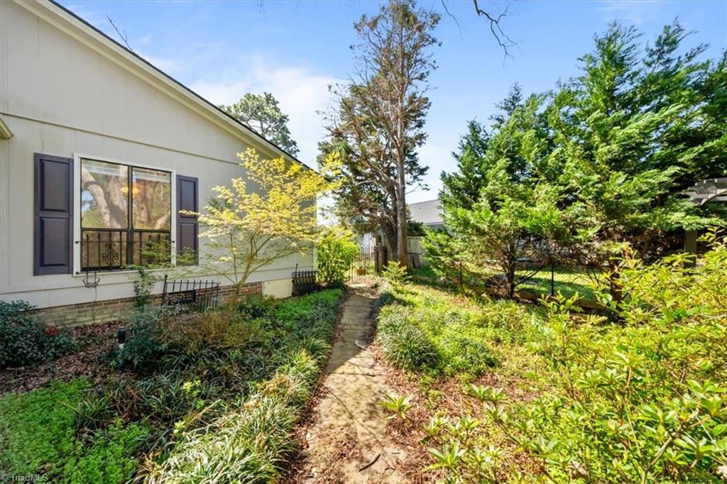 property viewer photo 33