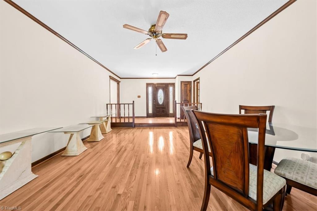 property viewer photo 7
