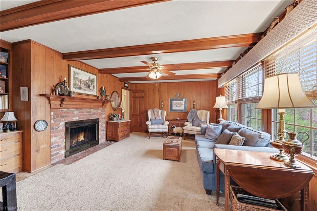 property viewer photo 12