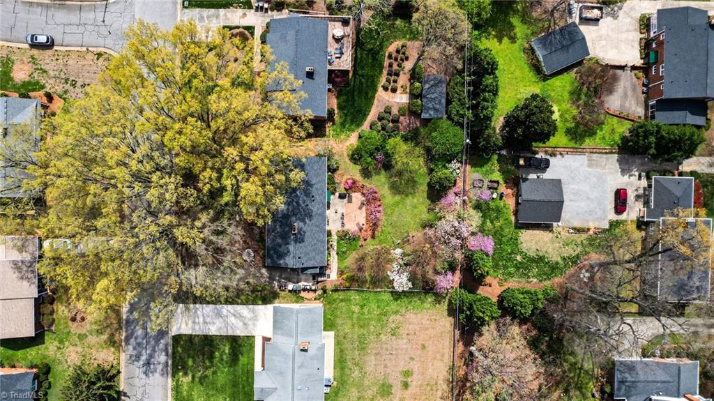 property viewer photo 36