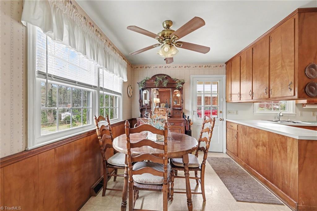 property viewer photo 8