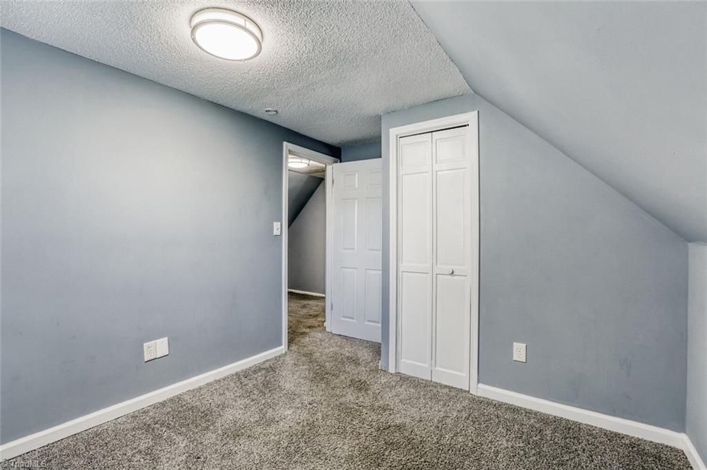 property viewer photo 10