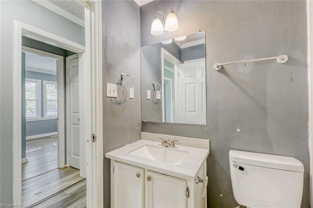 property viewer photo 15