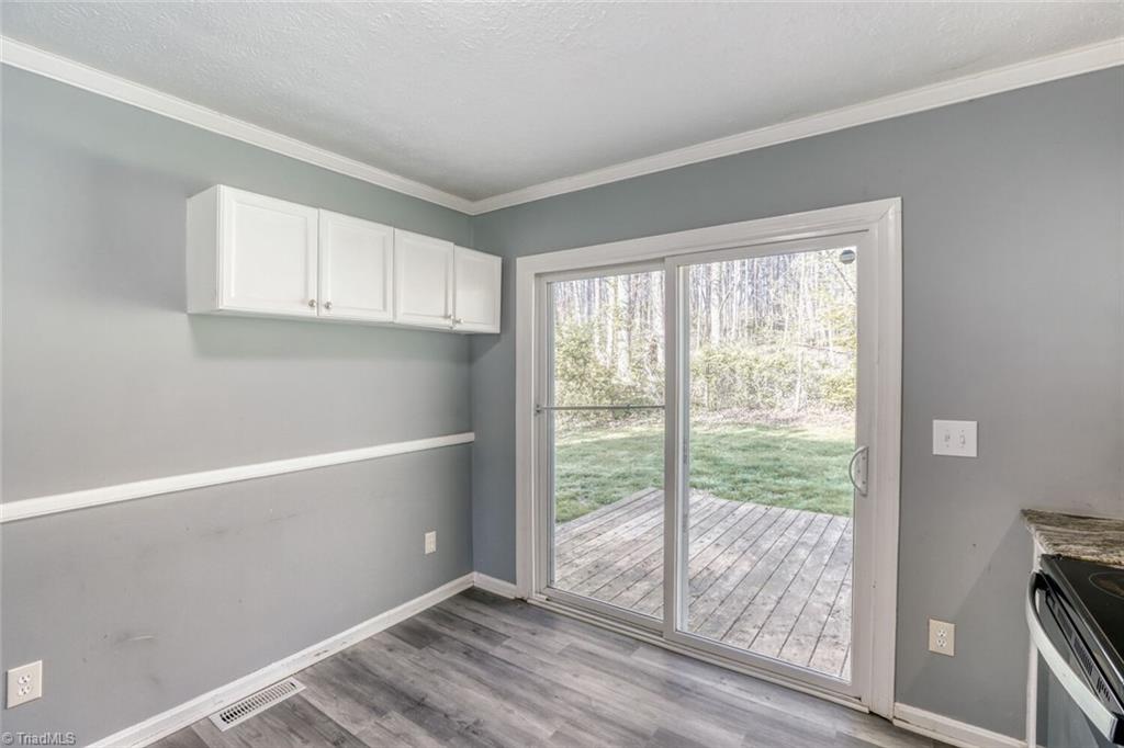 property viewer photo 16