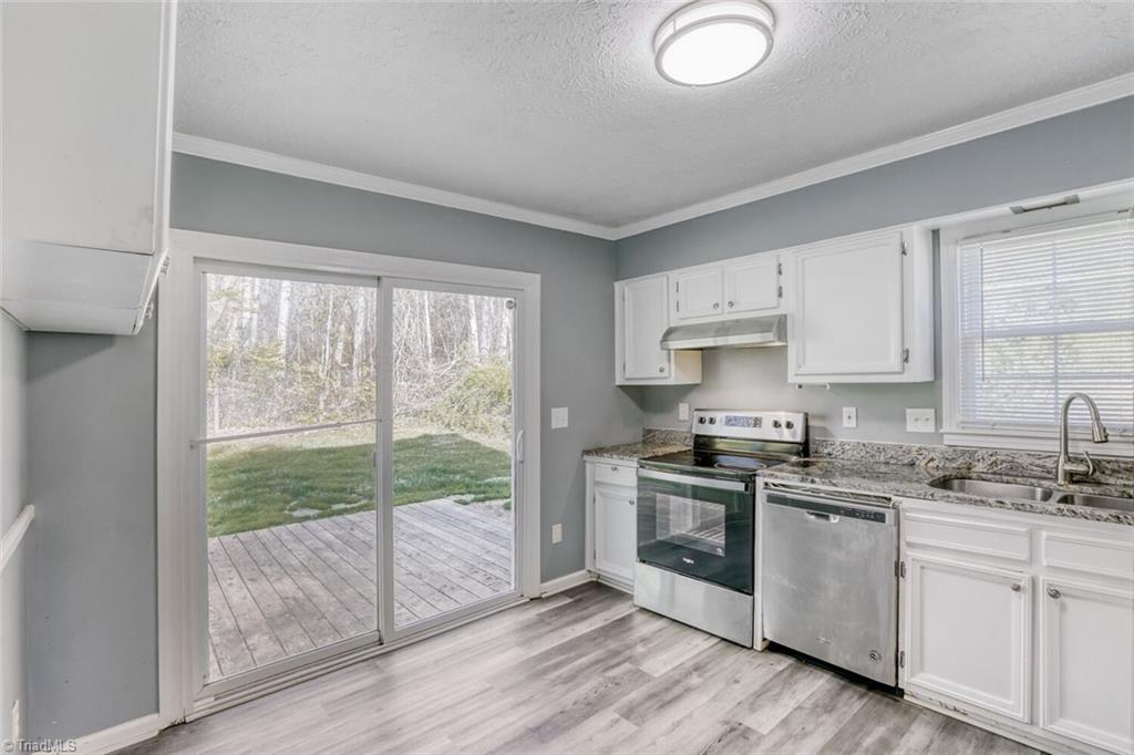 property viewer photo 9