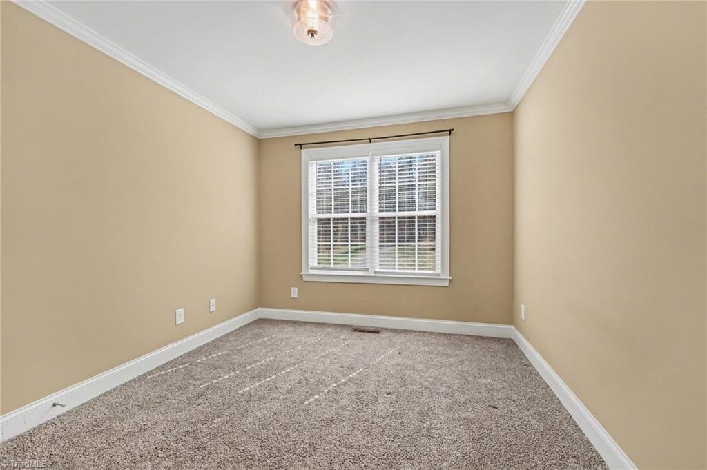 property viewer photo 18