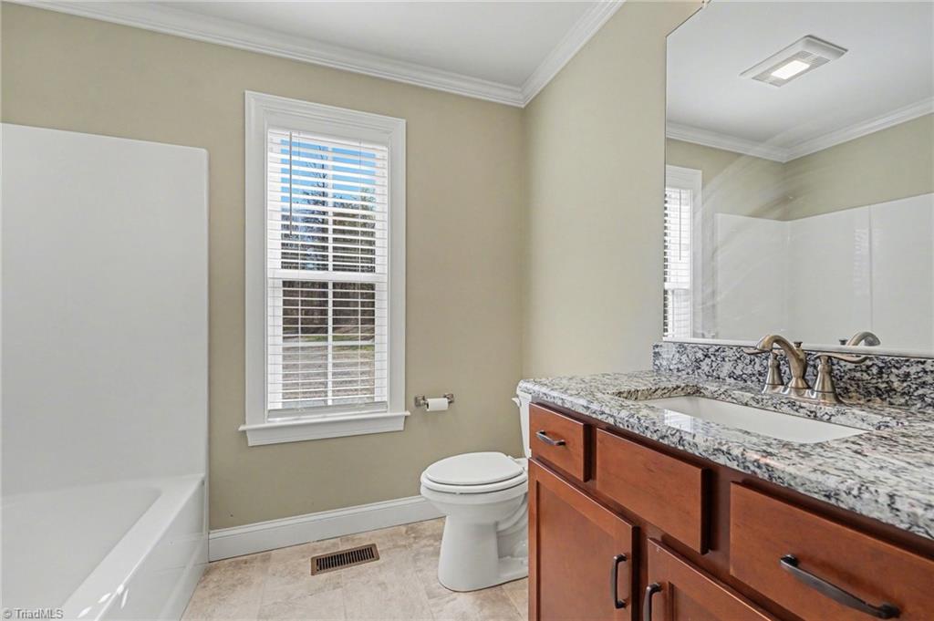 property viewer photo 19