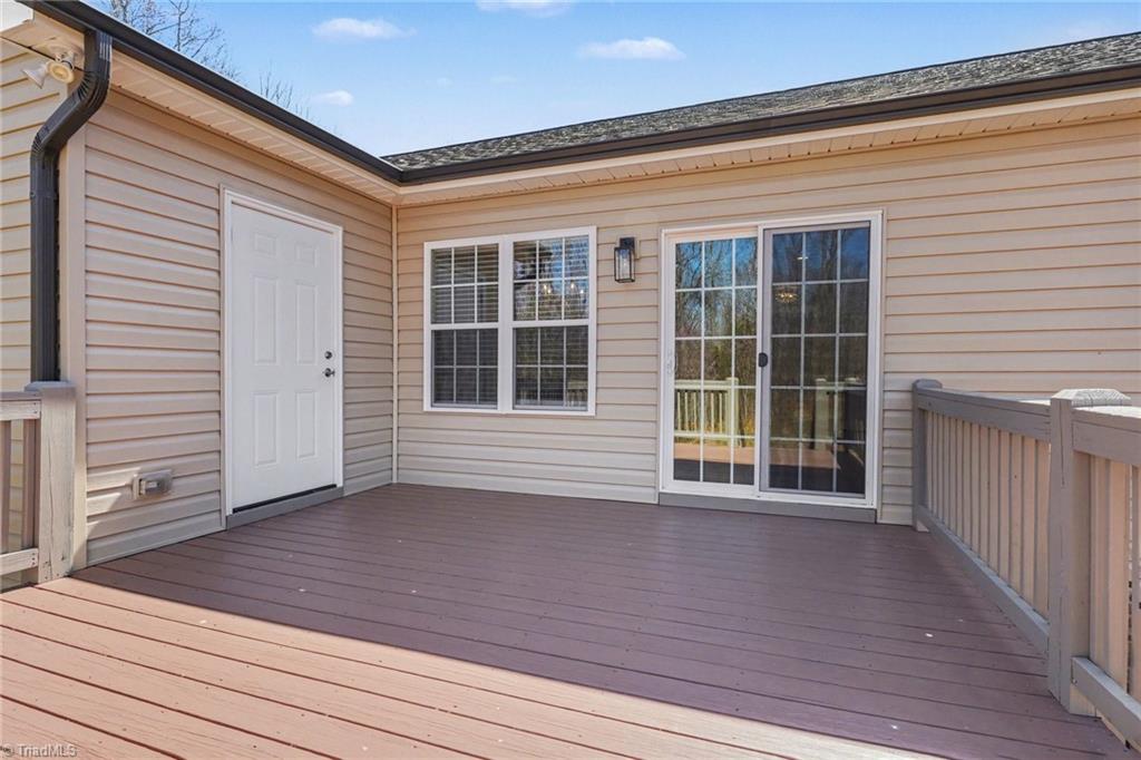 property viewer photo 22