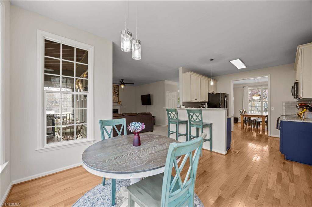 property viewer photo 13