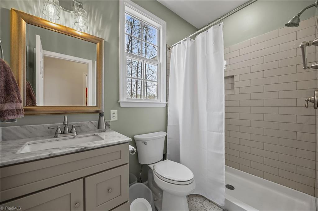property viewer photo 17