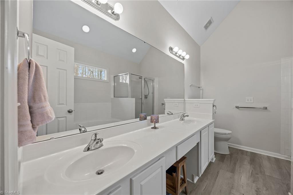 property viewer photo 21