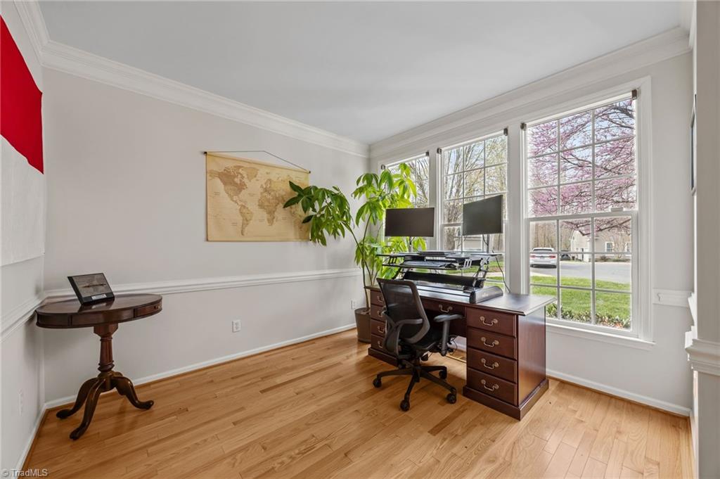property viewer photo 5