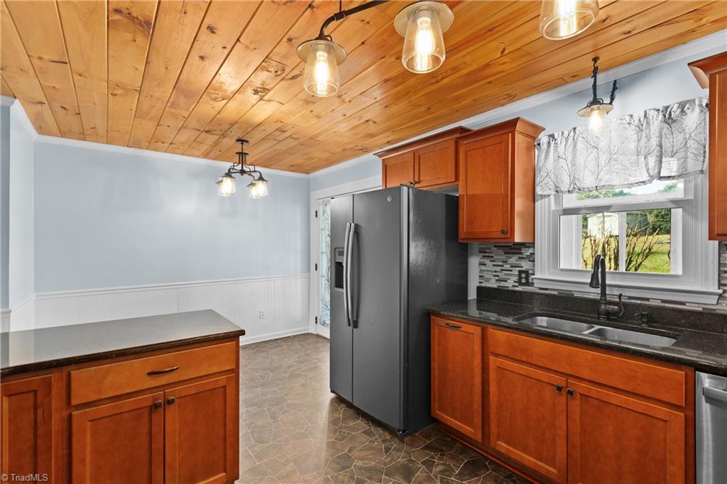 property viewer photo 13