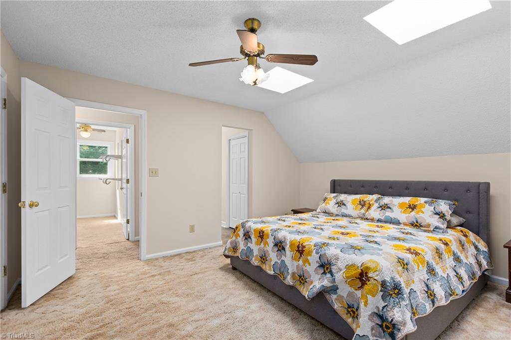property viewer photo 15