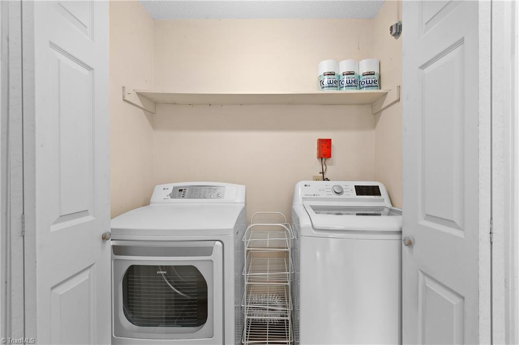 property viewer photo 28