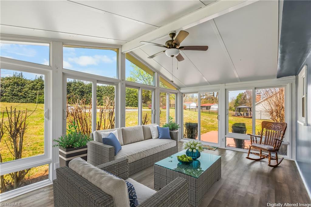 property viewer photo 29