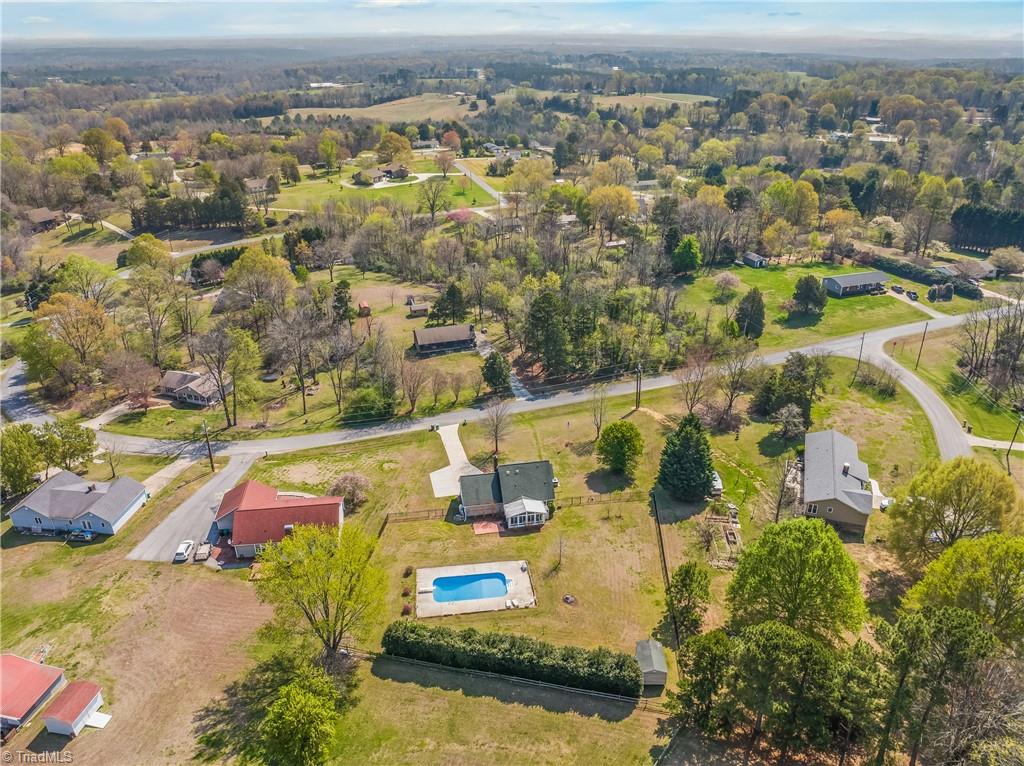 property viewer photo 45