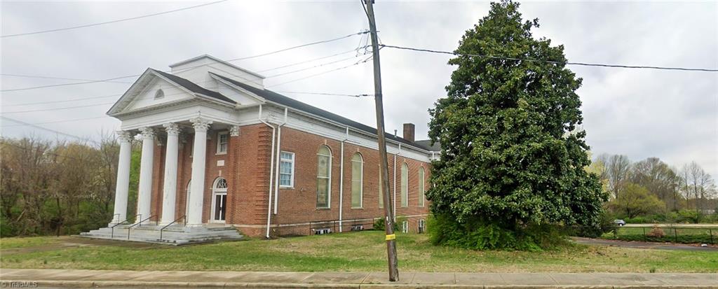 main property photo 5