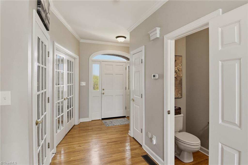 property viewer photo 15